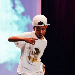 BREAK DANCE – Image 1